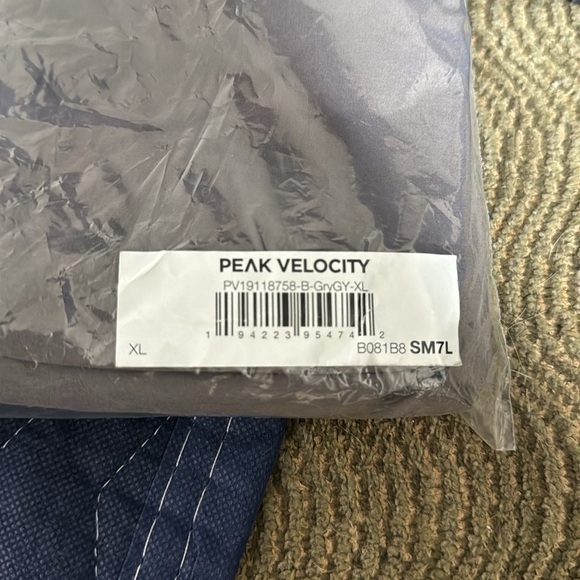 Gray Peak Velocity Athletic Shorts XL - Picture 7 of 8